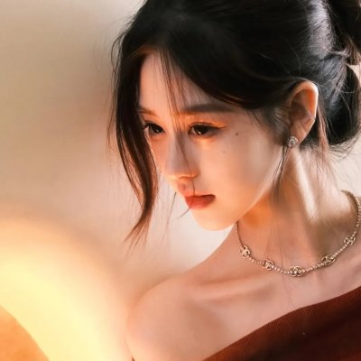 老妇与鸽子